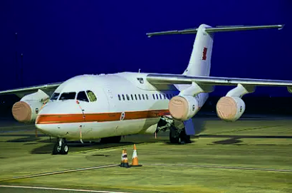 Avro RJ85