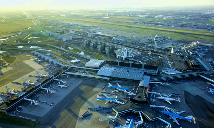 Amsterdam Schiphol Havalimanı