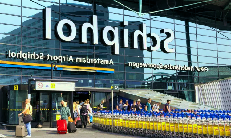 Amsterdam Schiphol Havalimanı