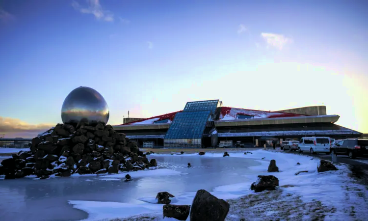 Keflavik Uluslararası Havaalanı