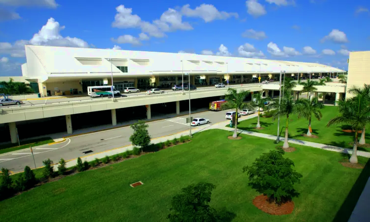 Güneybatı Florida Uluslararası Havaalanı