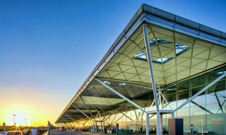 Londra Stansted Havaalanı